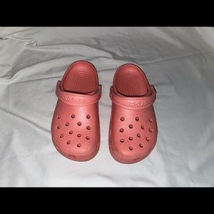 Salmon colored Crocs
